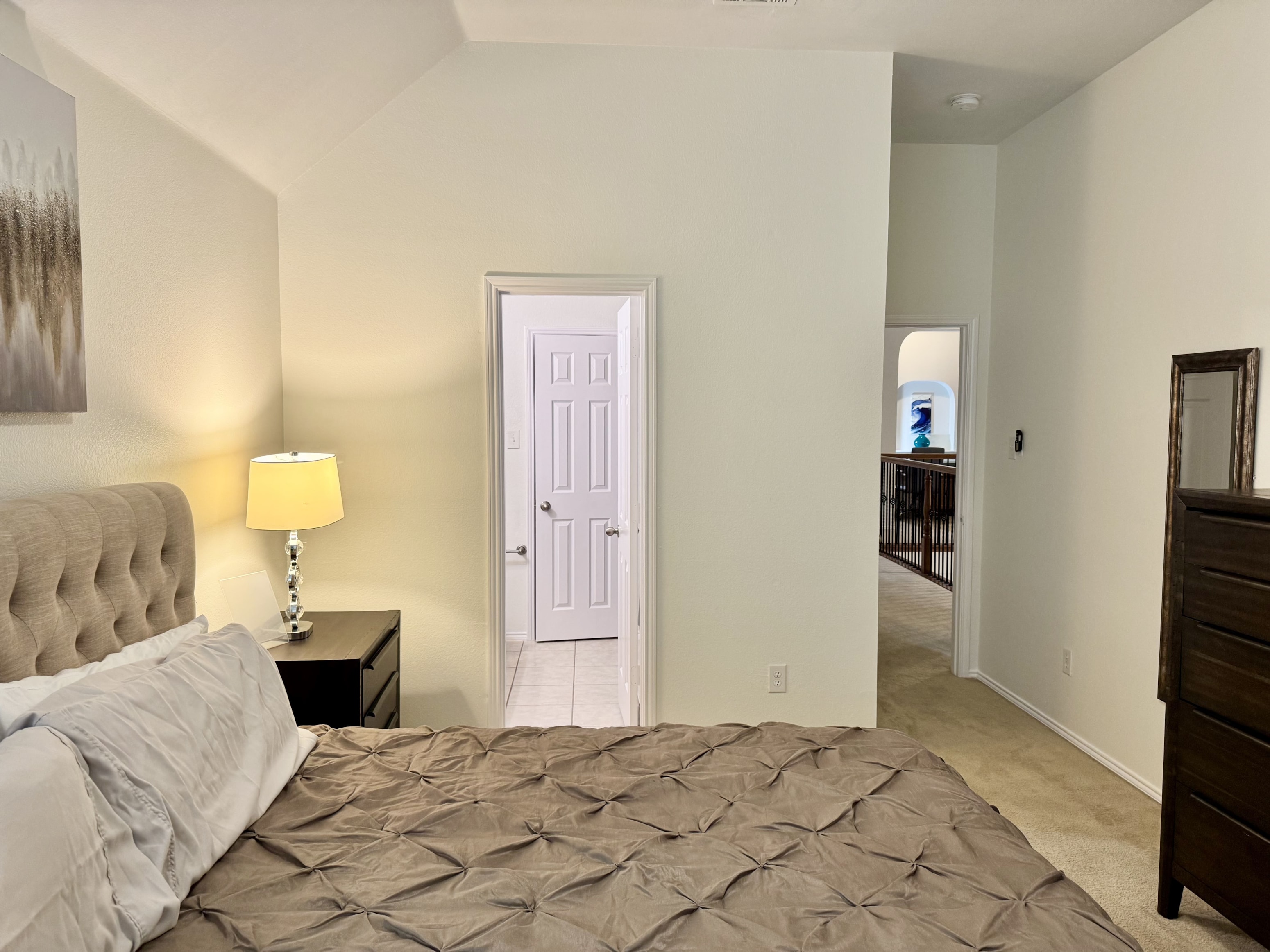 Gallery Photo 6