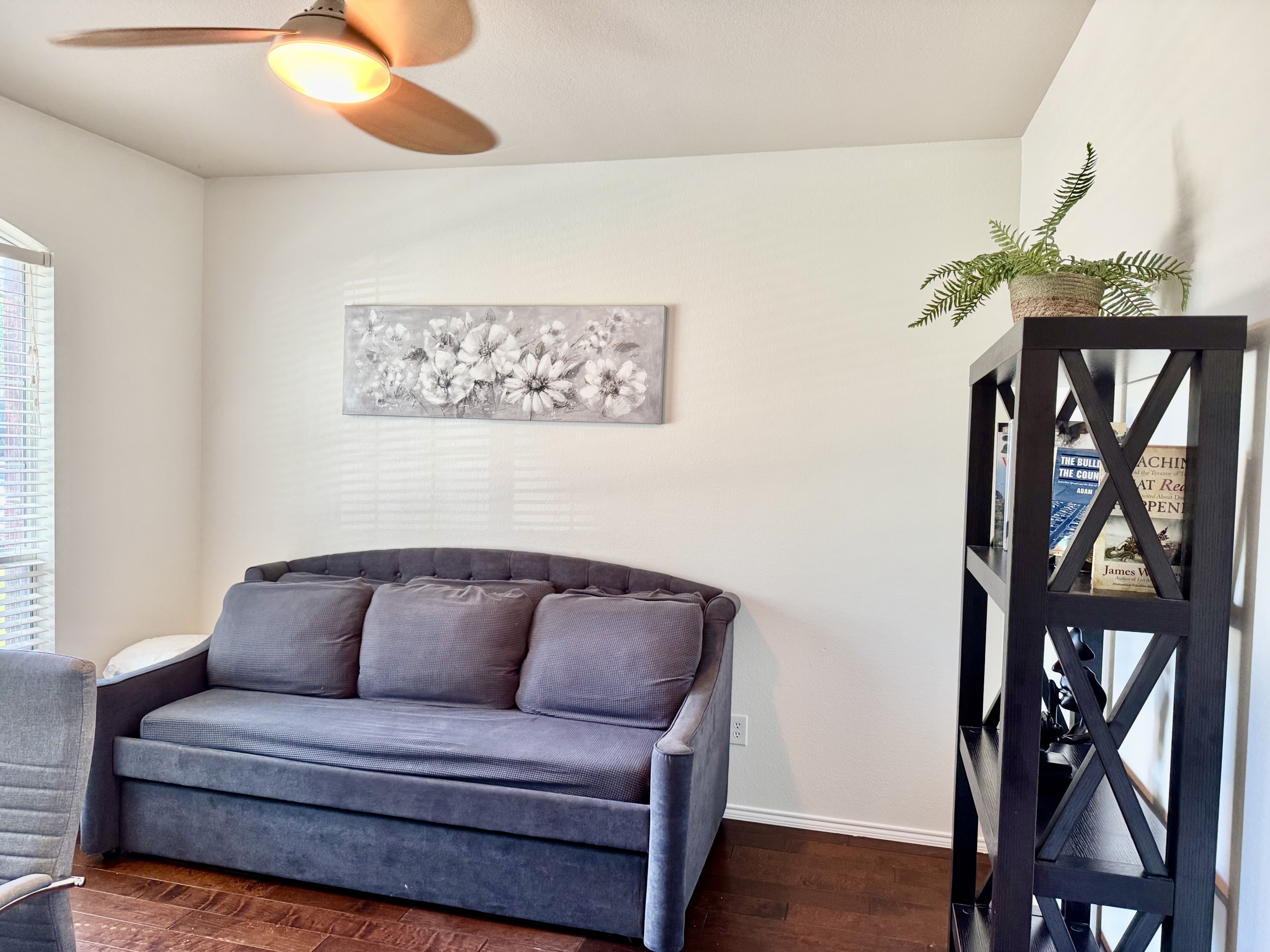 Gallery Photo 19