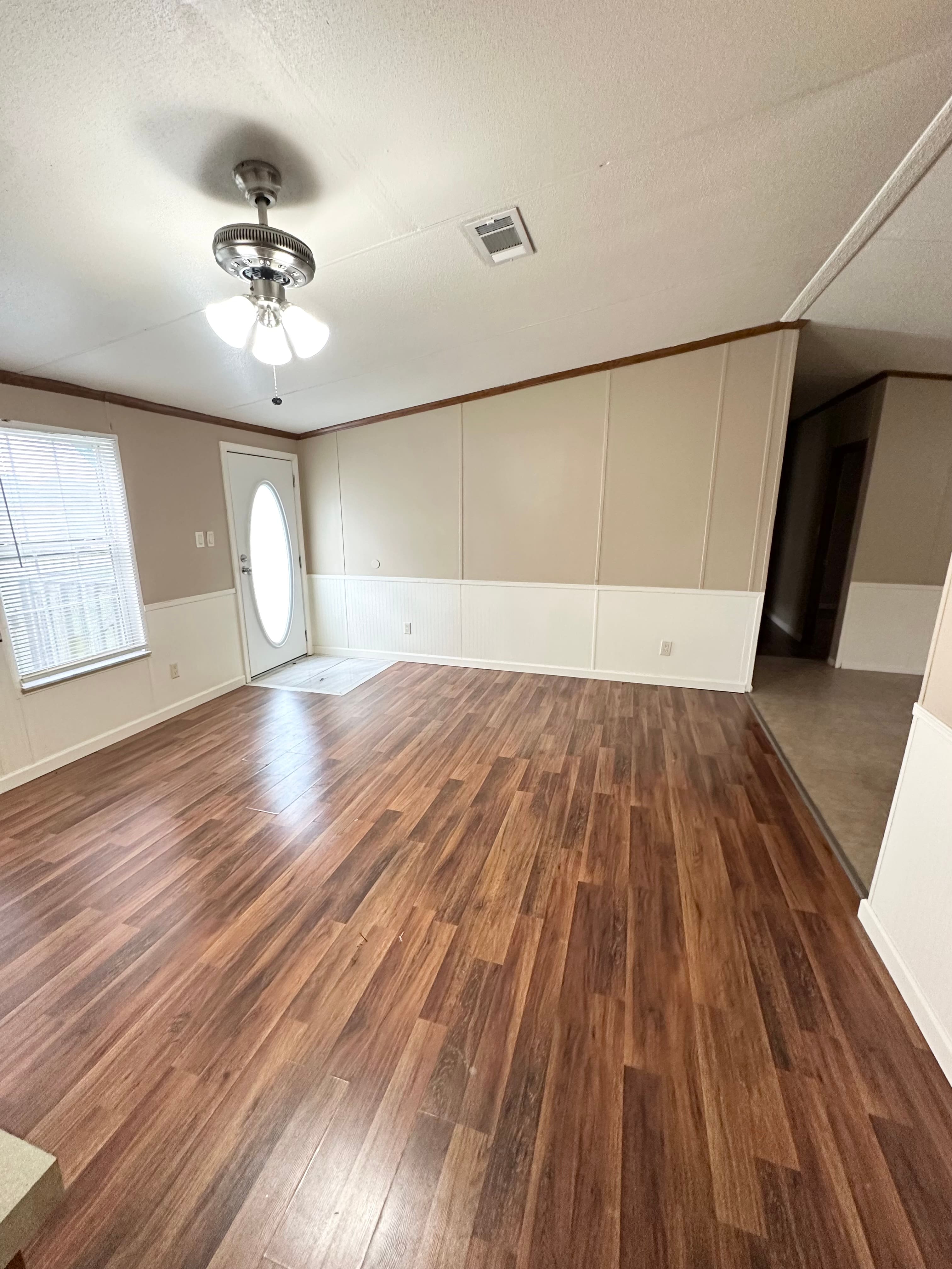 Gallery Photo 4