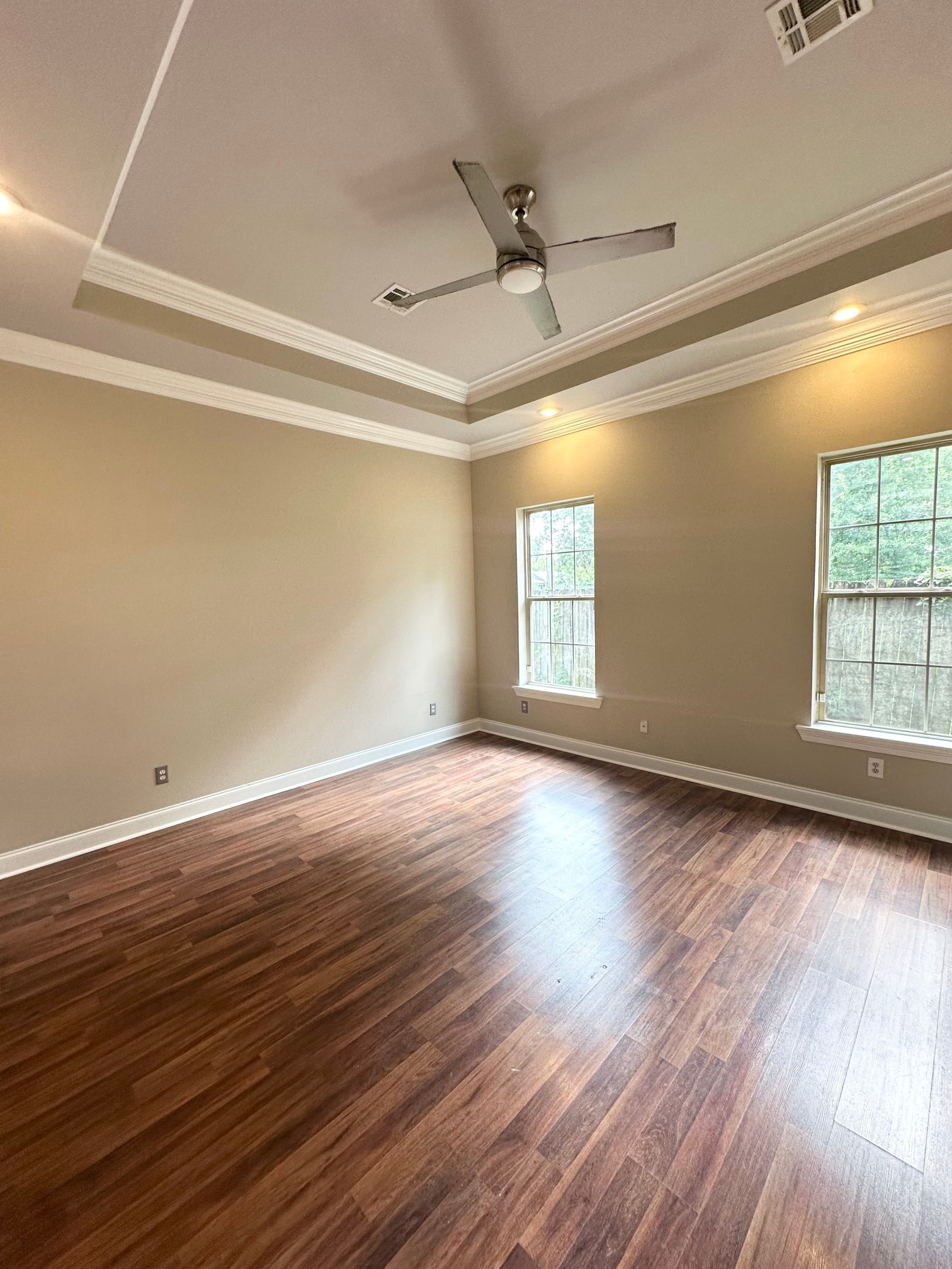 Gallery Photo 10