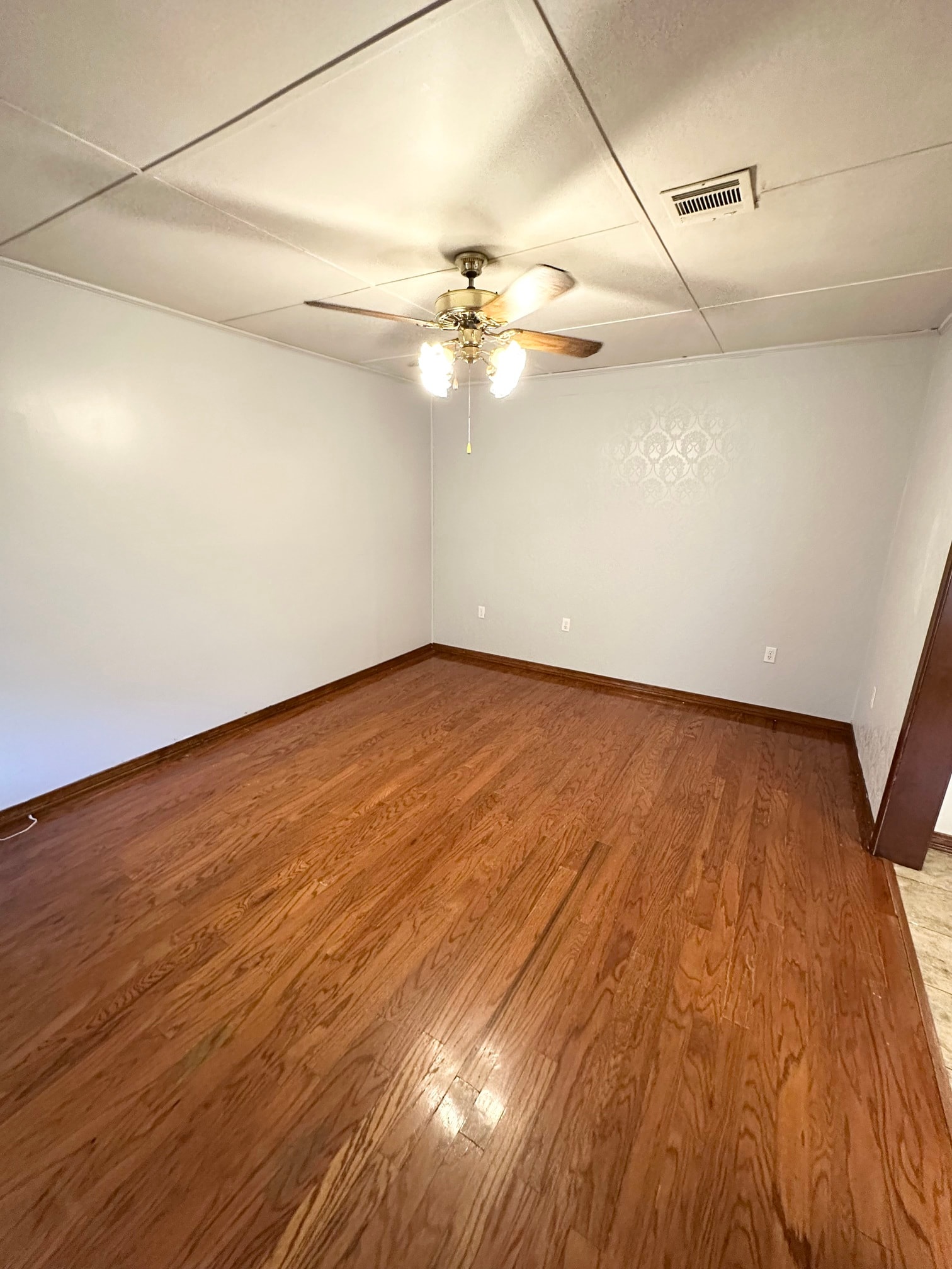 Gallery Photo 2
