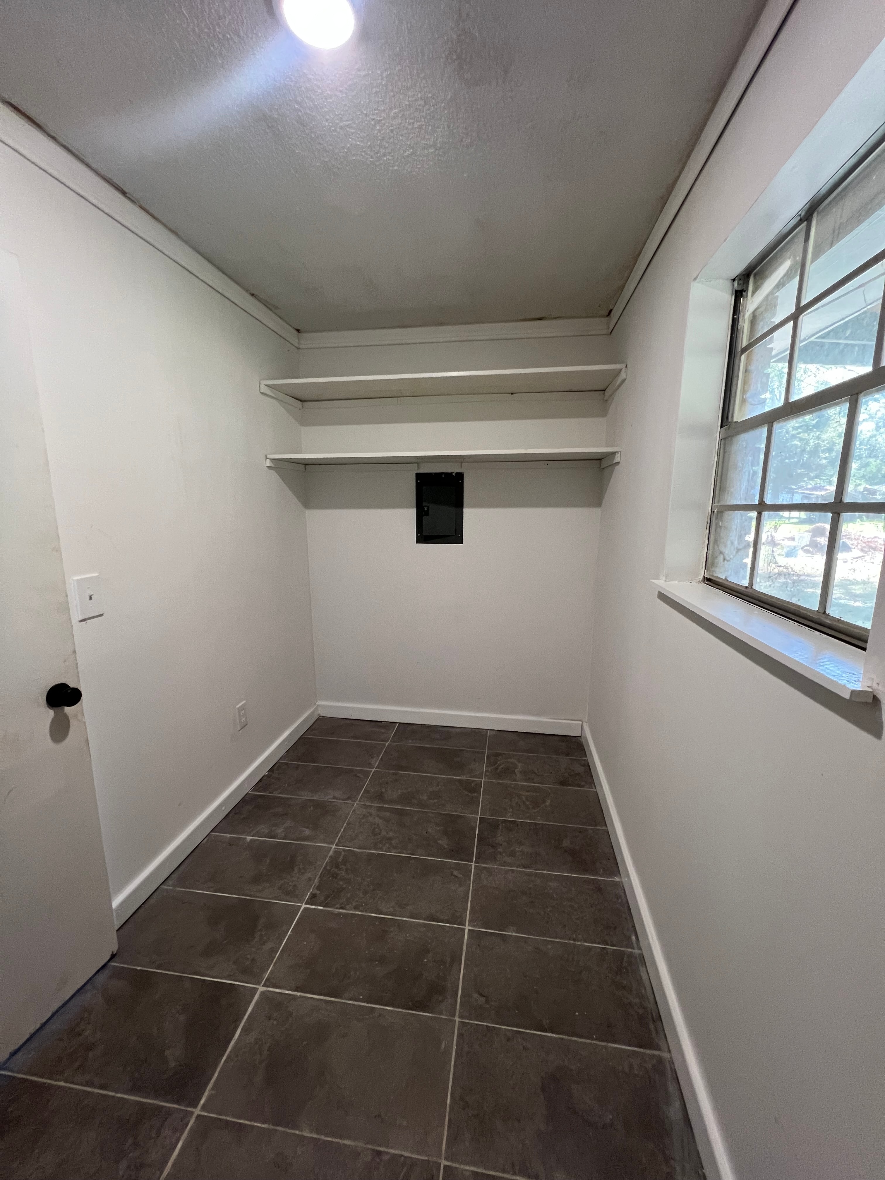 Gallery Photo 16