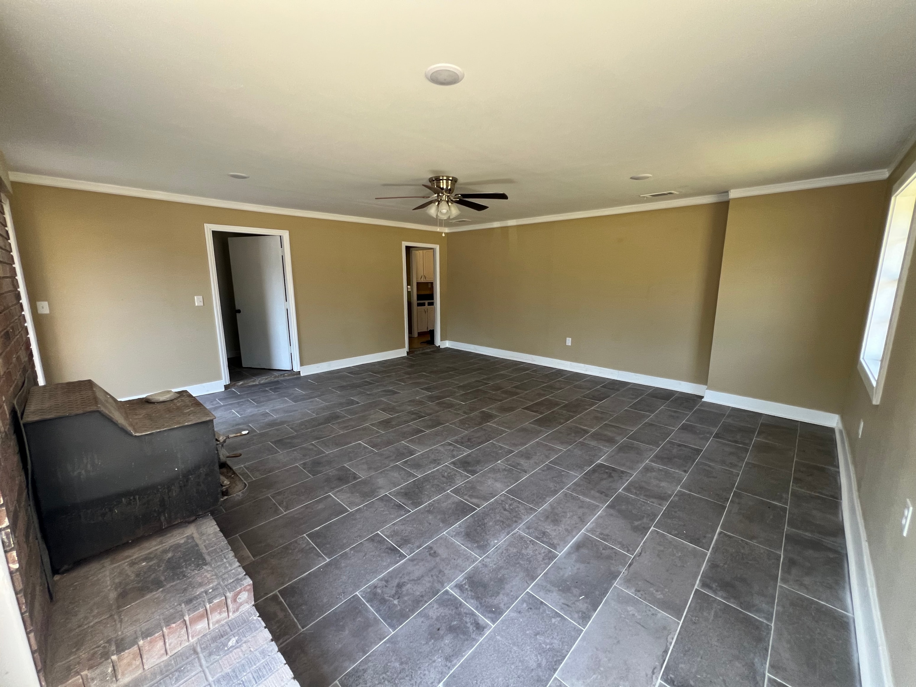 Gallery Photo 14