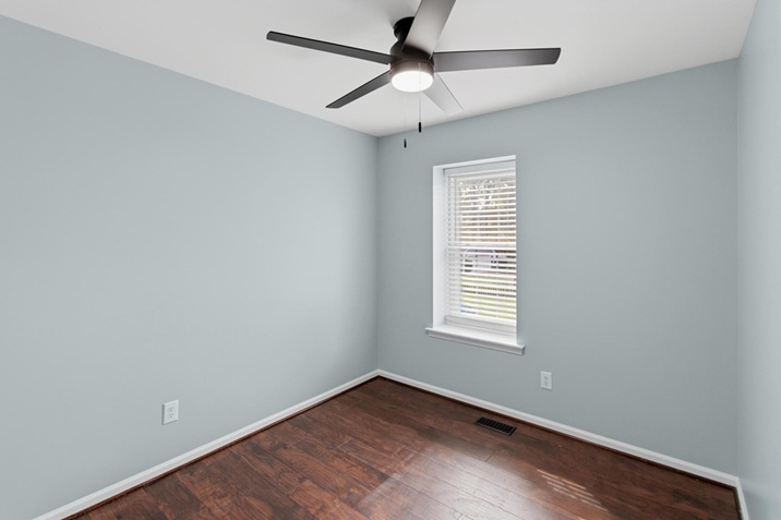 Gallery Photo 17