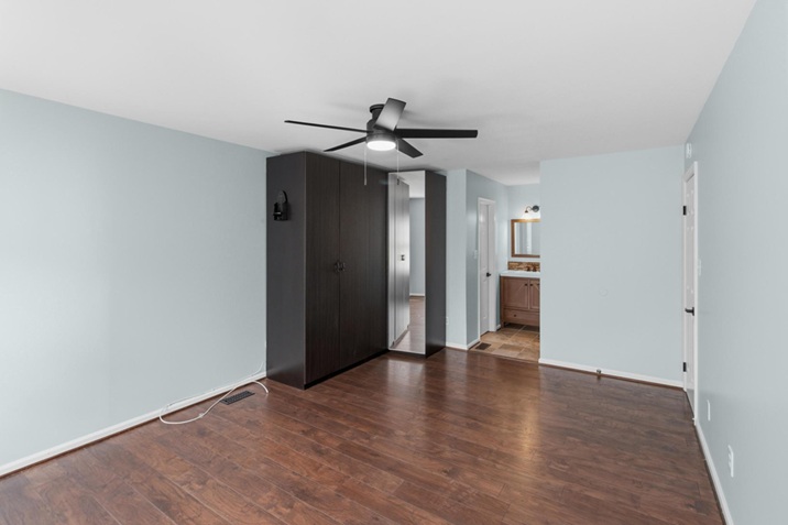 Gallery Photo 23