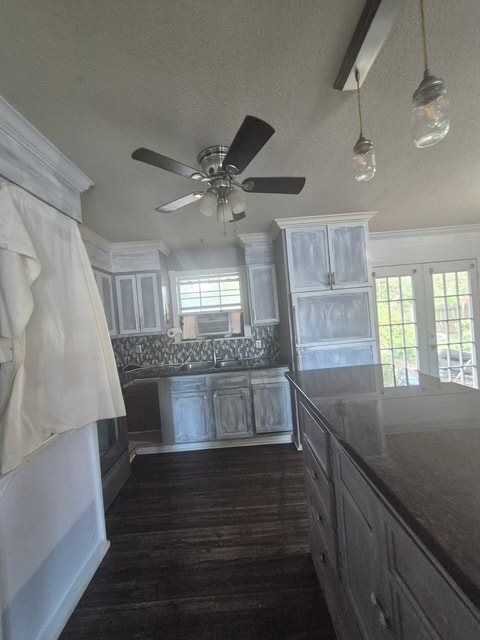 Gallery Photo 4