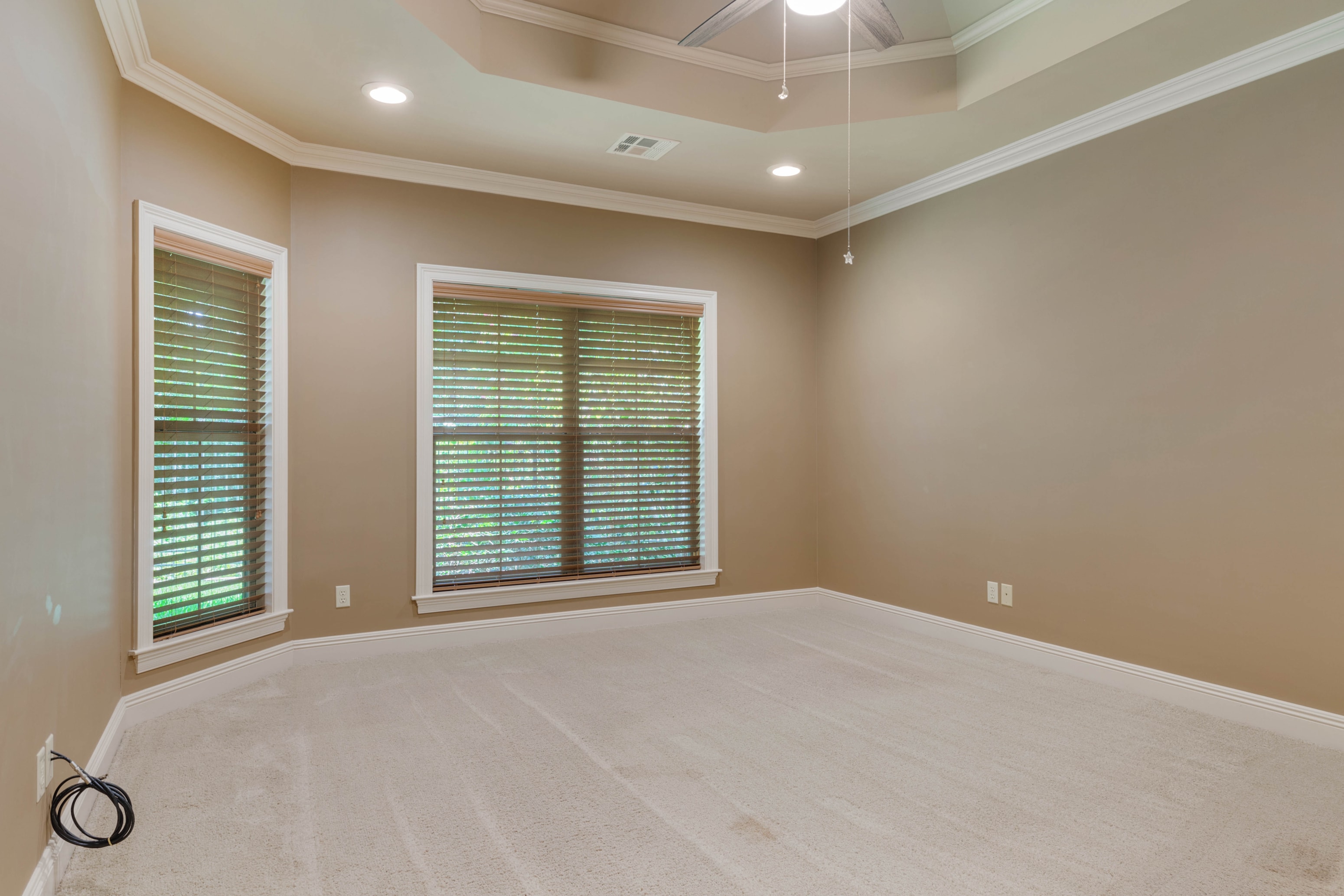 Gallery Photo 15