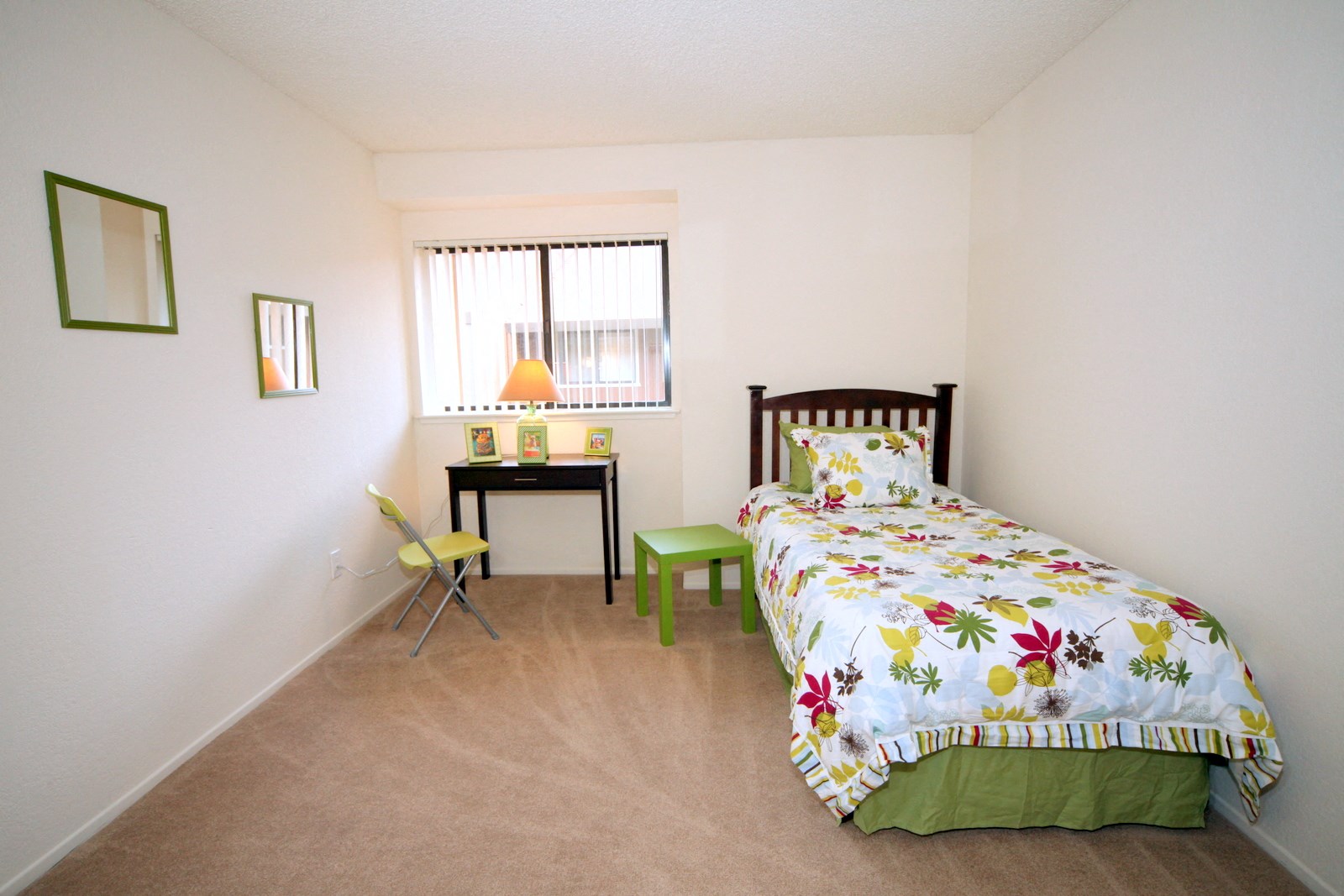 Photos and Video of Suntree Apartments in Davis, CA