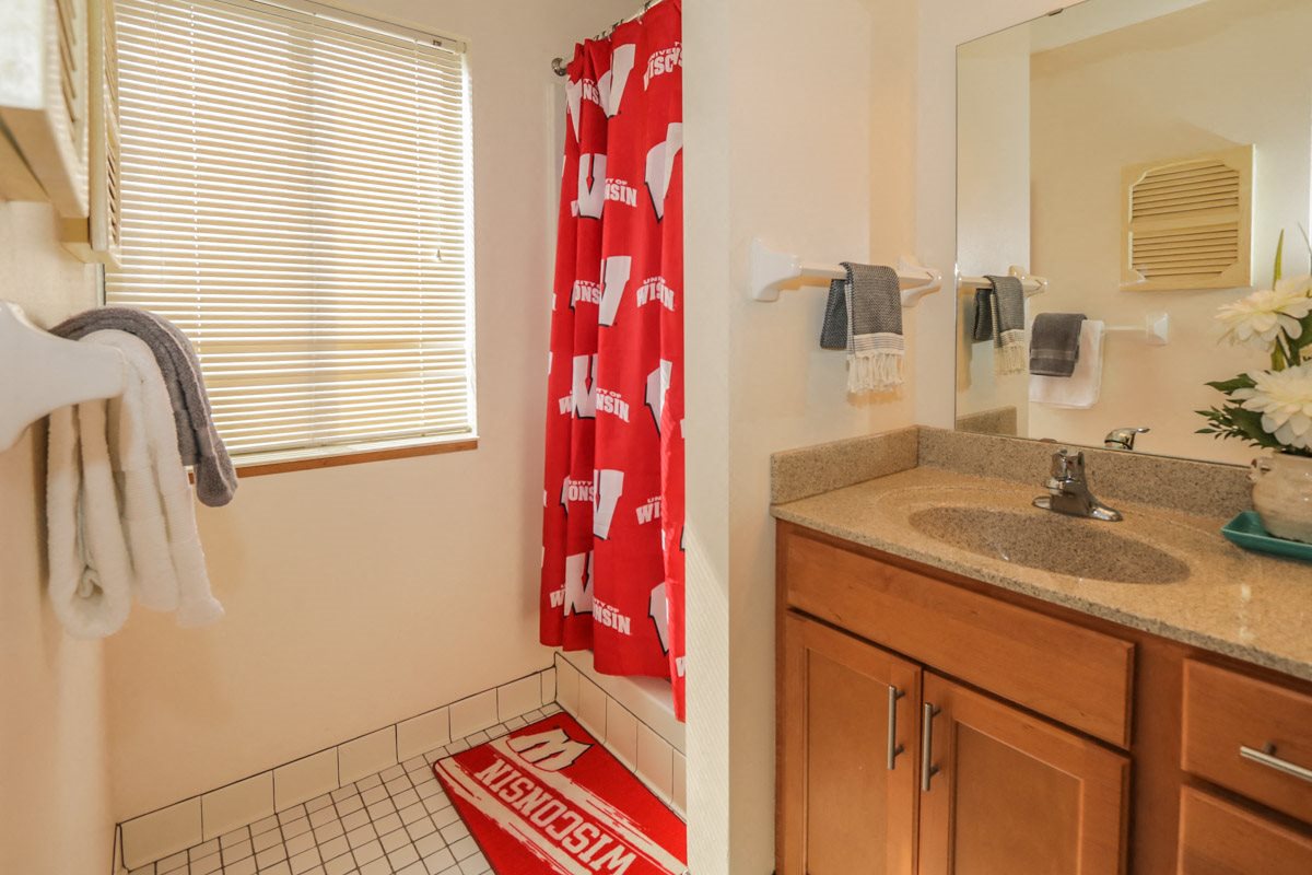 Gallery Photo 15