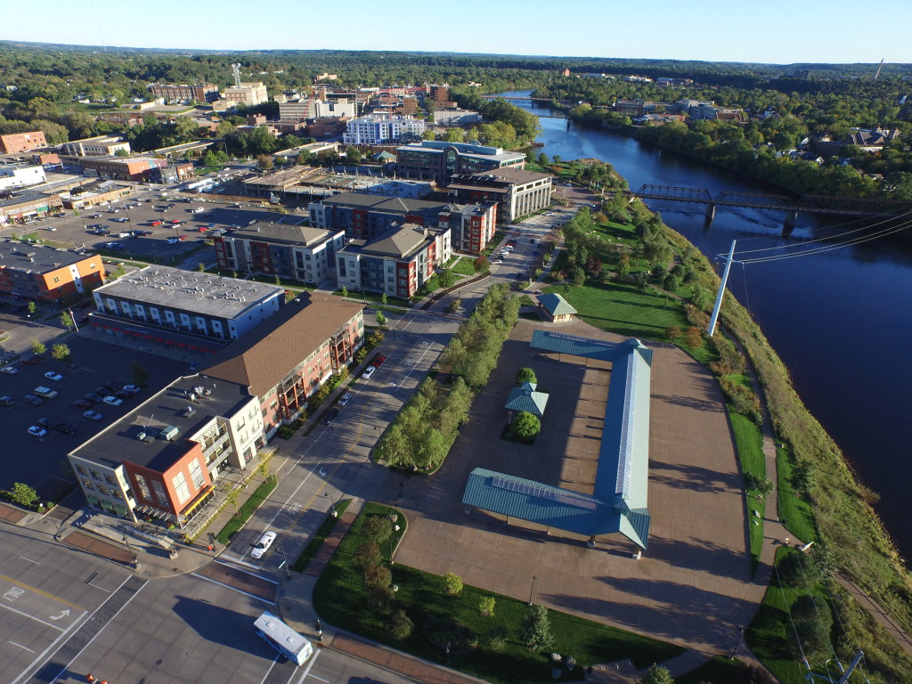 Riverfront Terrace Apartments Apartments in Eau Claire, WI