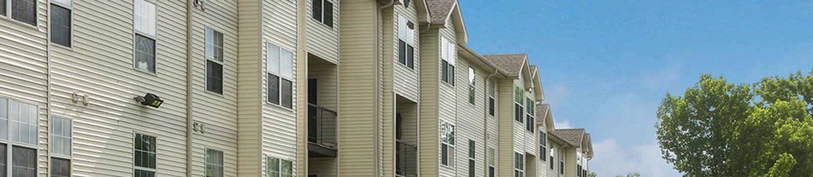 apartment buildings-Bridgeport Apartments Lincoln, NE