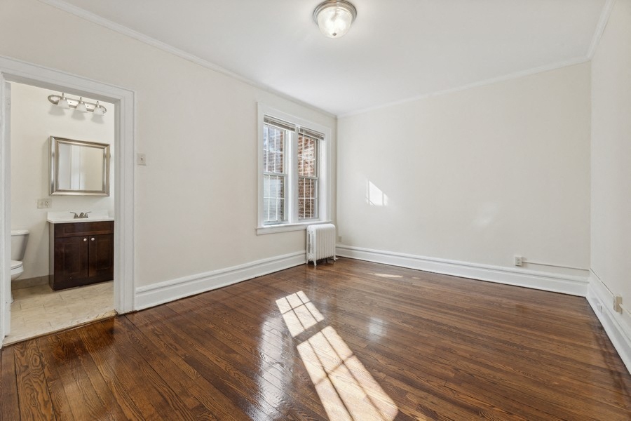 Gallery Photo 9
