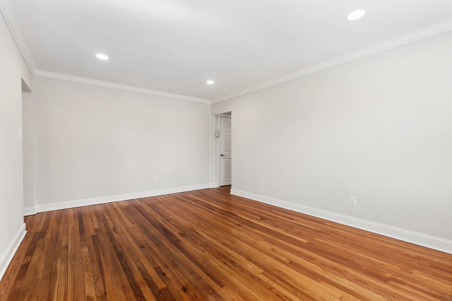 Gallery Photo 6