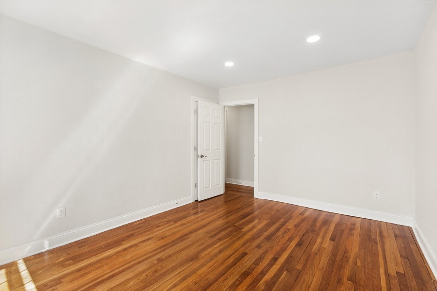 Gallery Photo 9