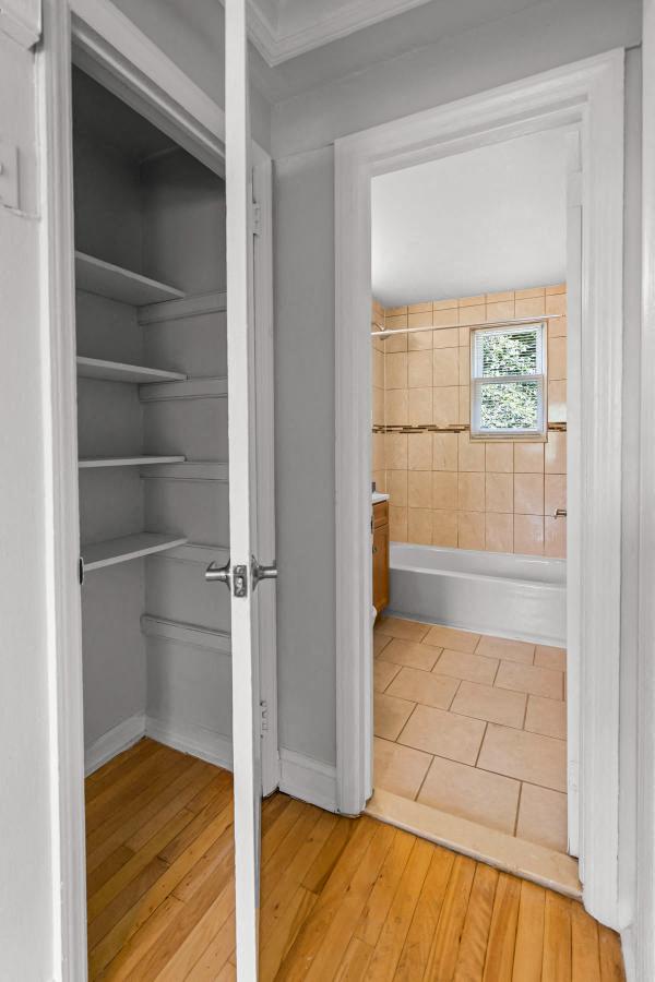 Gallery Photo 11