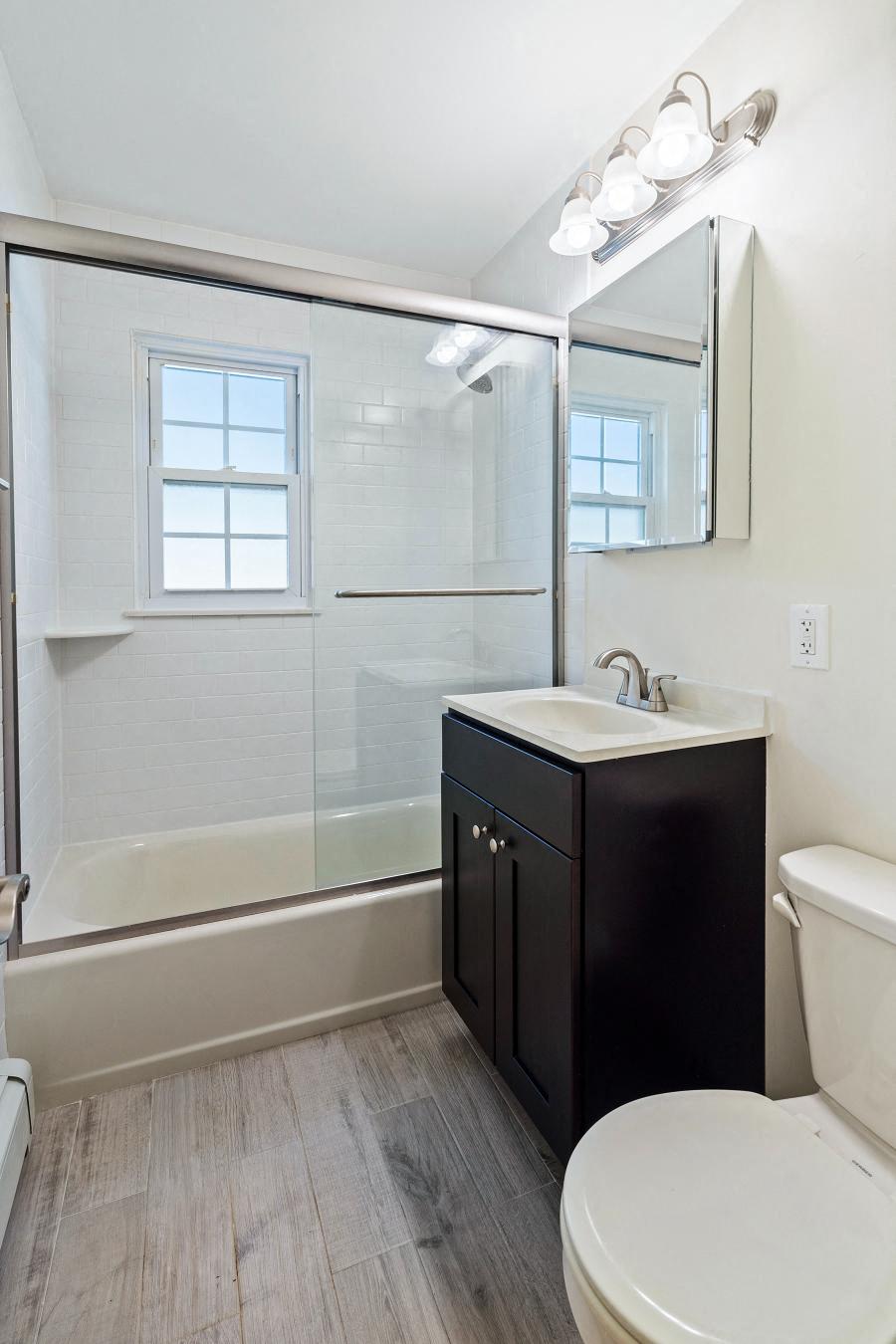 Gallery Photo 10