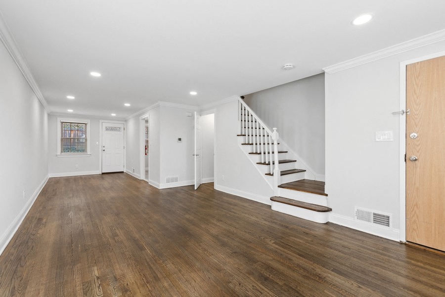 Gallery Photo 6