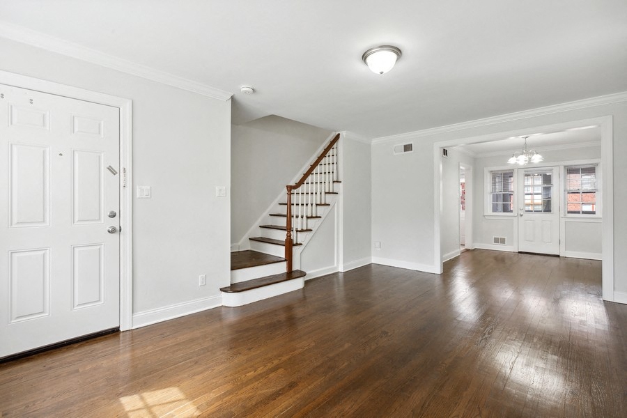 Gallery Photo 6