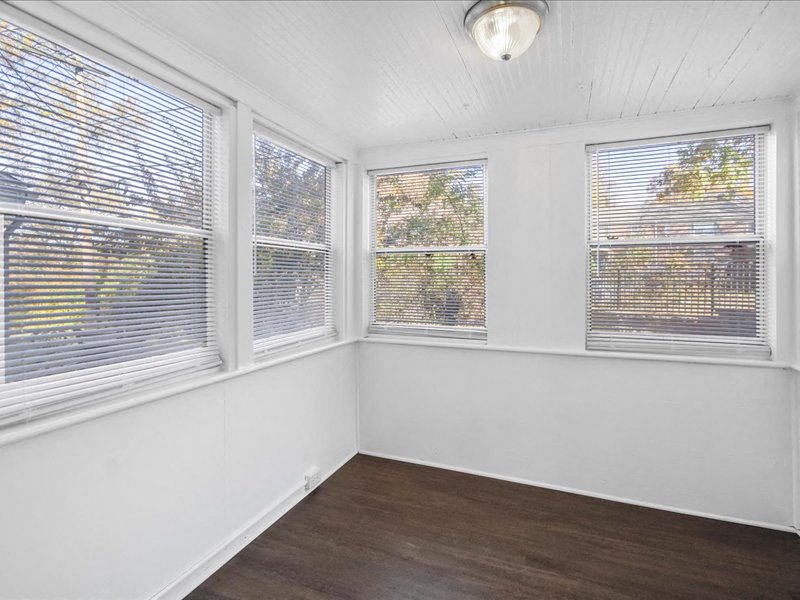 Gallery Photo 25