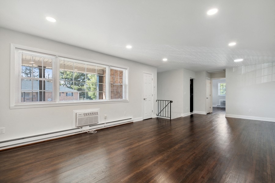 Gallery Photo 7