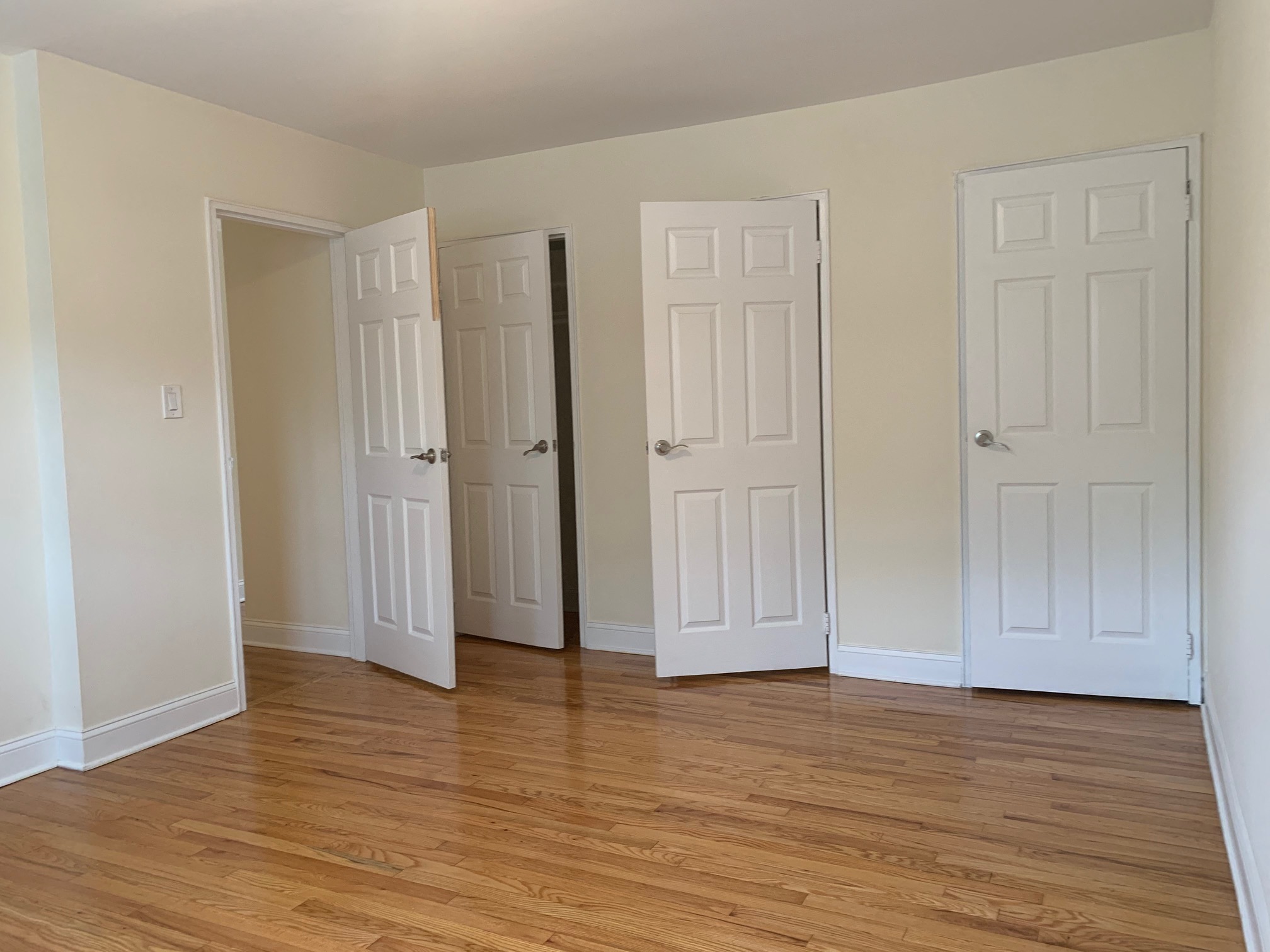 Gallery Photo 0