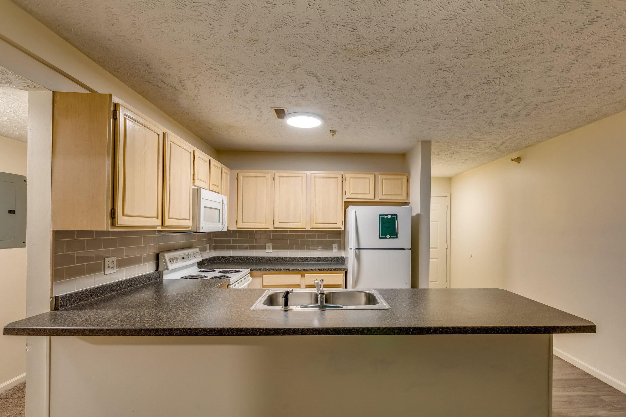 Photos And Video Of Park Place Apartments In East Lansing