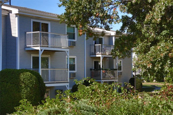 Cromwell Court Exterior 3