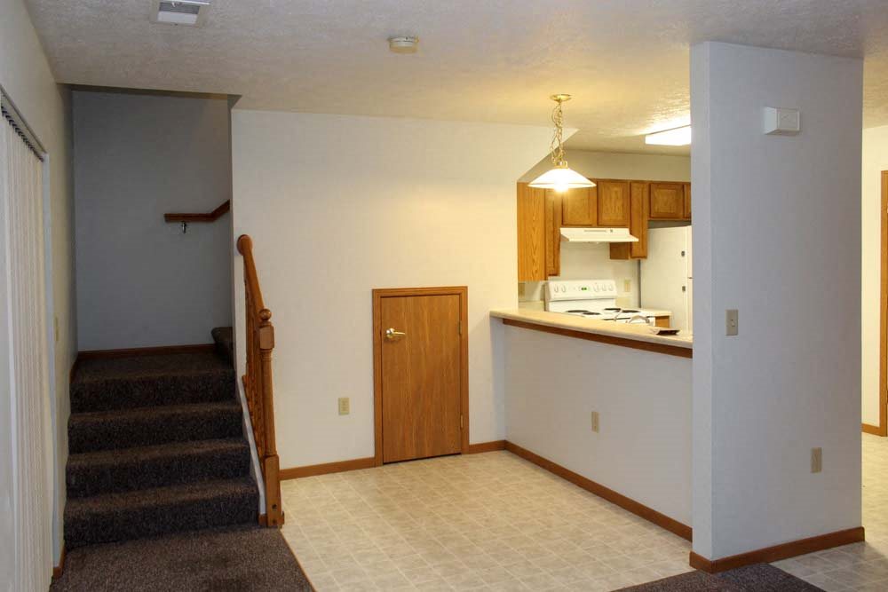 Photos and Video of Thornbury Way Apartments in Council Bluffs, IA
