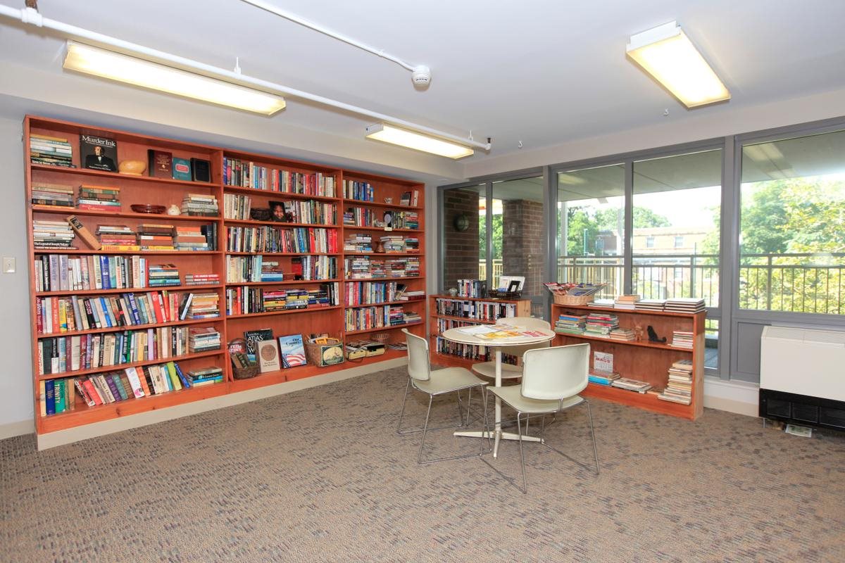 Gallery Photo 15