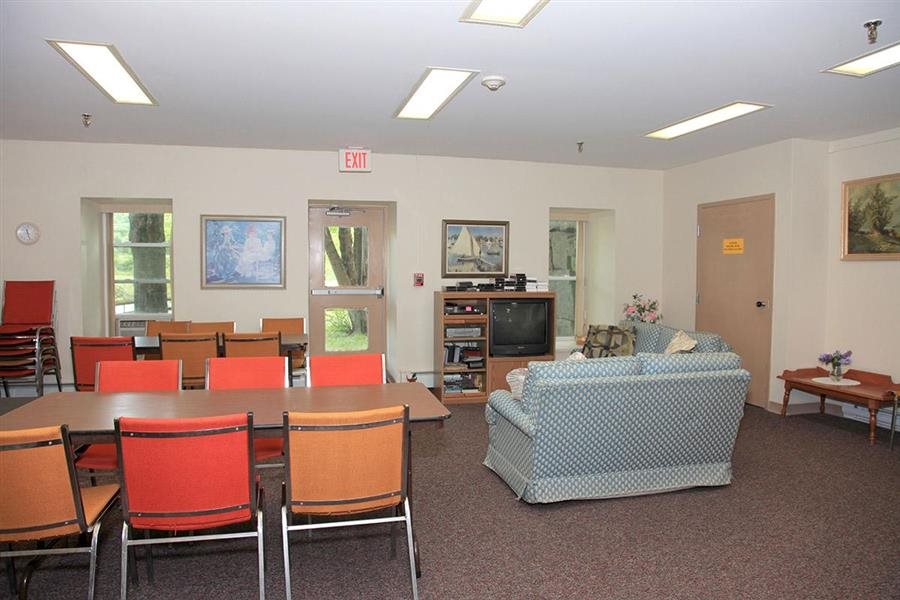 Gallery Photo 13