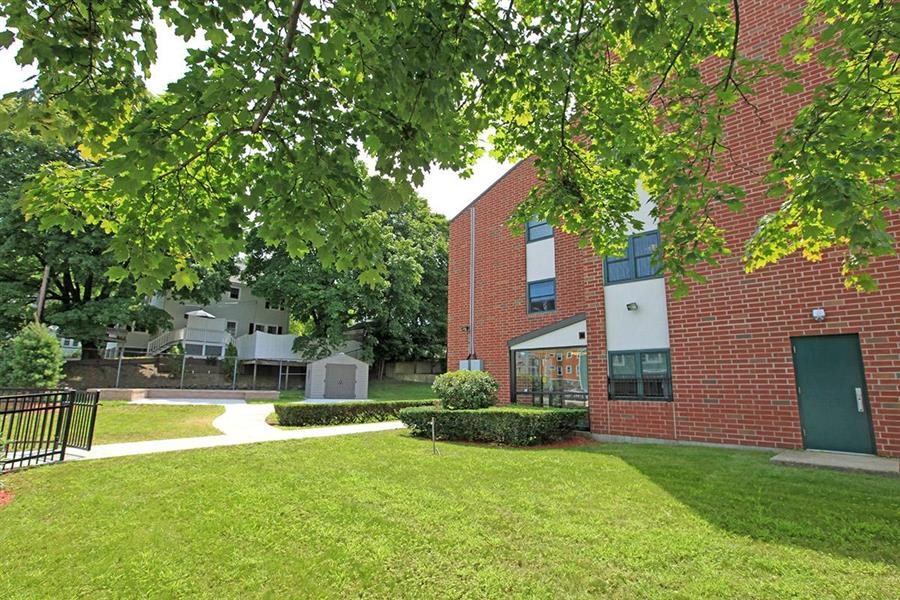 Gallery Photo 5