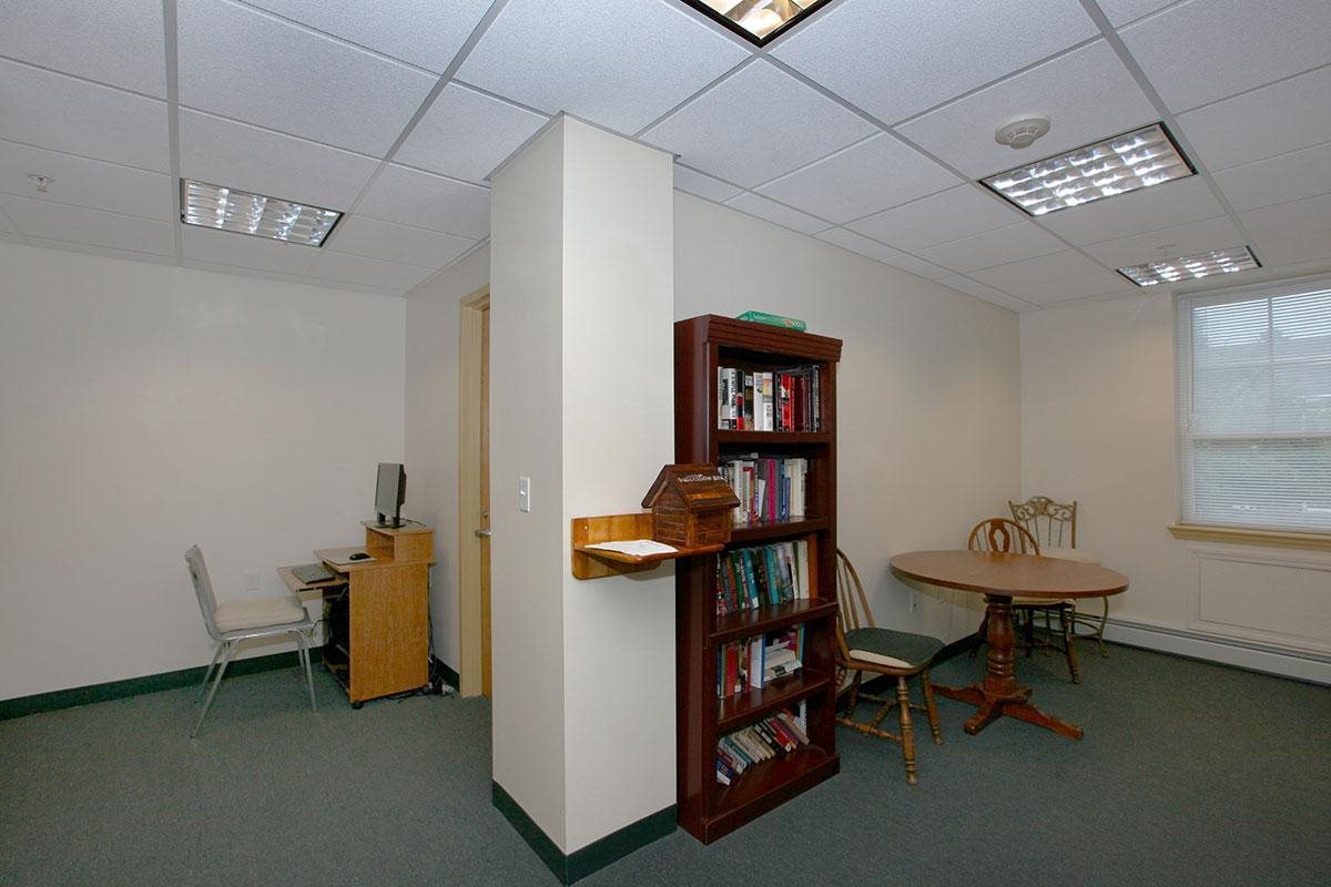 Gallery Photo 15