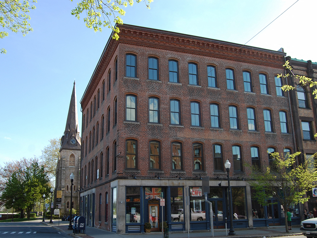 Gallery Photo 11
