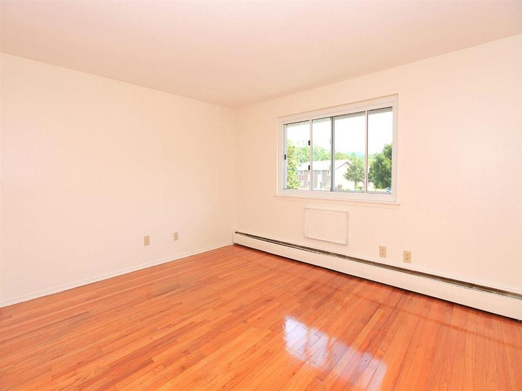 Gallery Photo 17