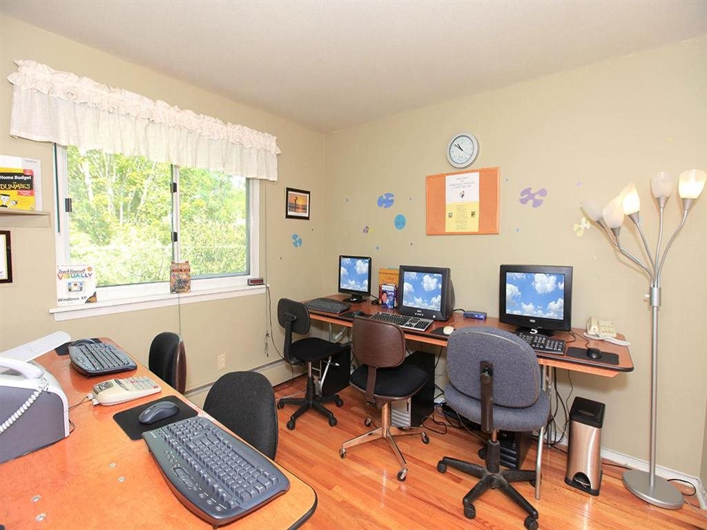 Gallery Photo 18