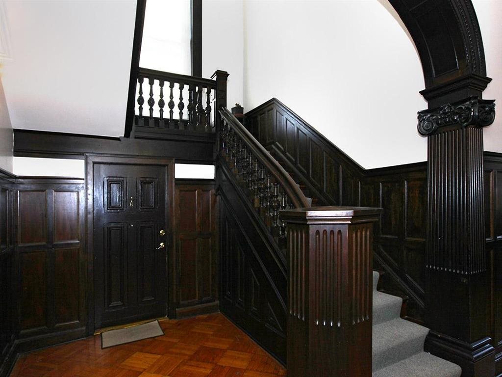 Gallery Photo 26