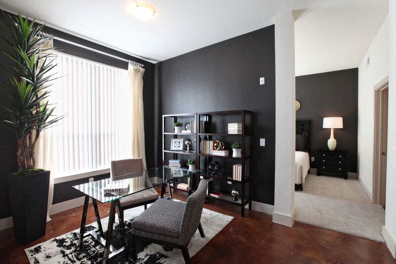 Gallery Photo 11