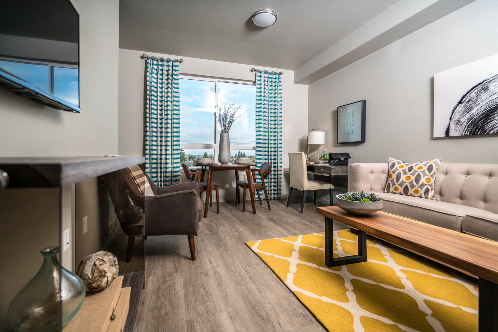 Proctor Station Apartments in WA