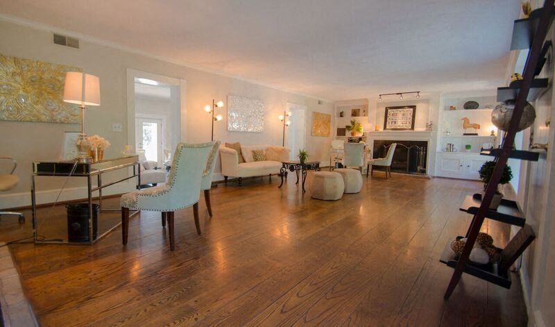 Gallery Photo 9