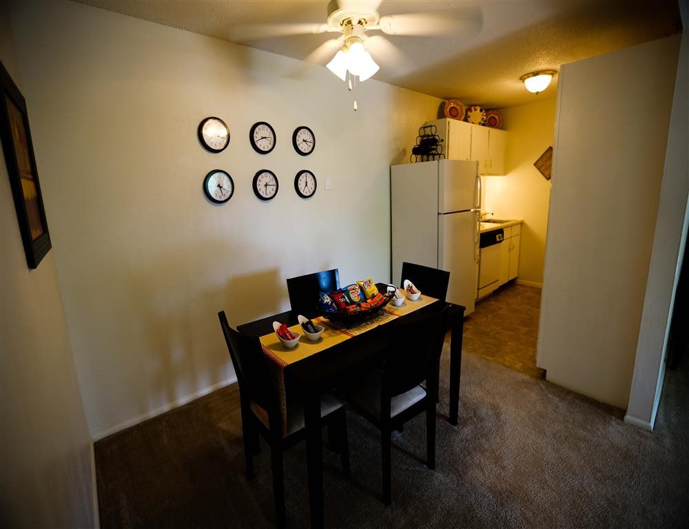 Photos and Video of Whispering Lake Apartments in Florissant, MO