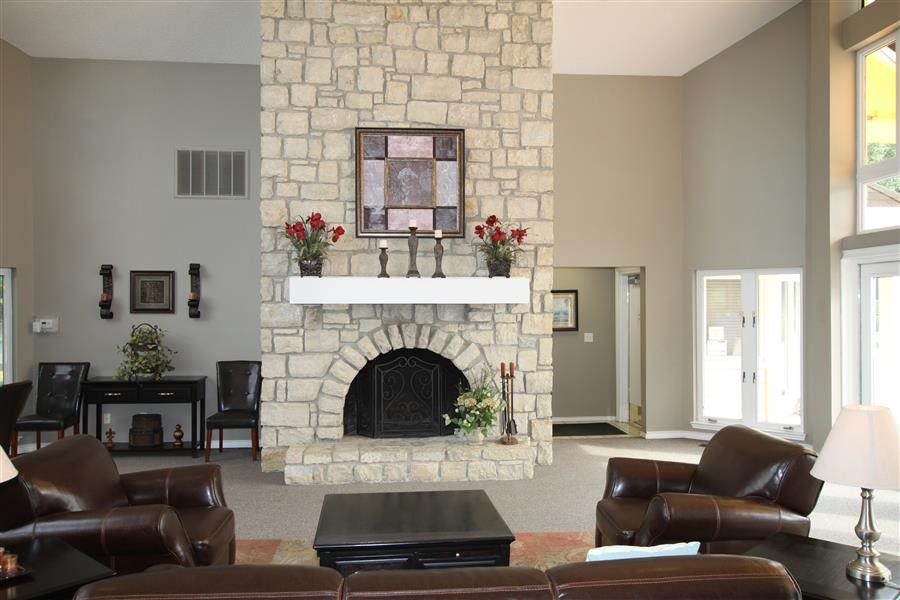 Gallery Photo 15