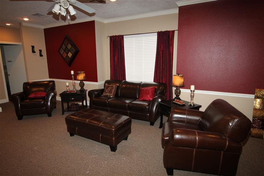 Gallery Photo 19