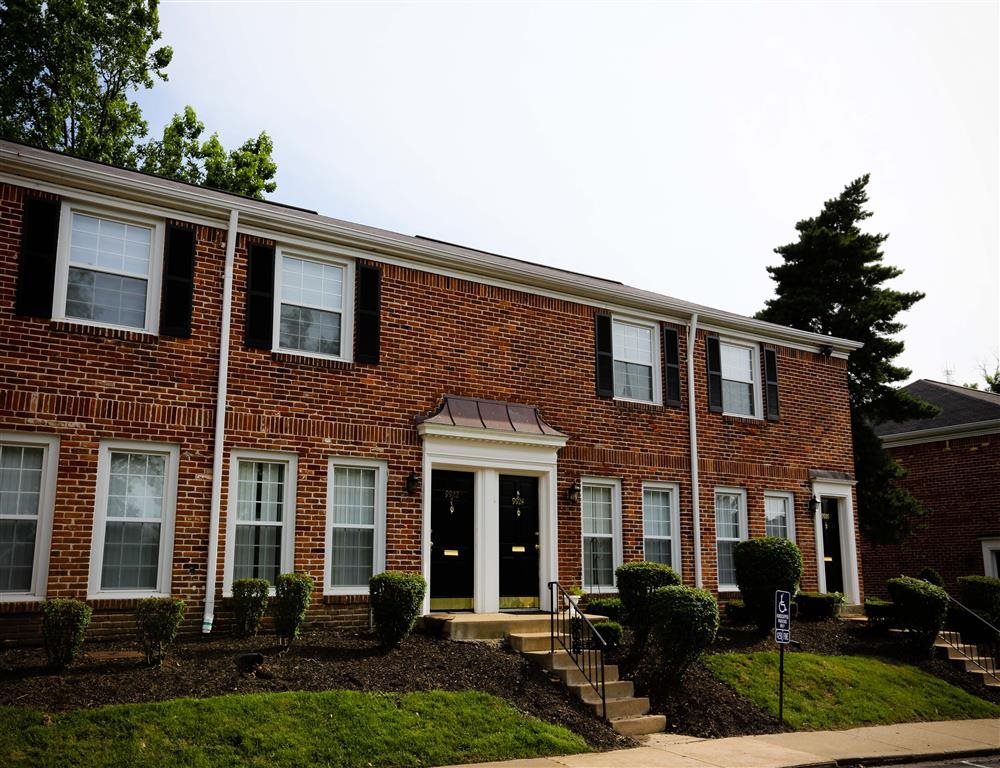 Photos and Video of Warson Village Townhomes in Creve Coeur, MO