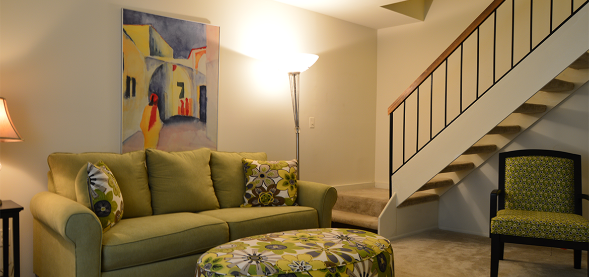 Townhomes in Cockeysville, MD Rossbrooke Apartments & Townhomes