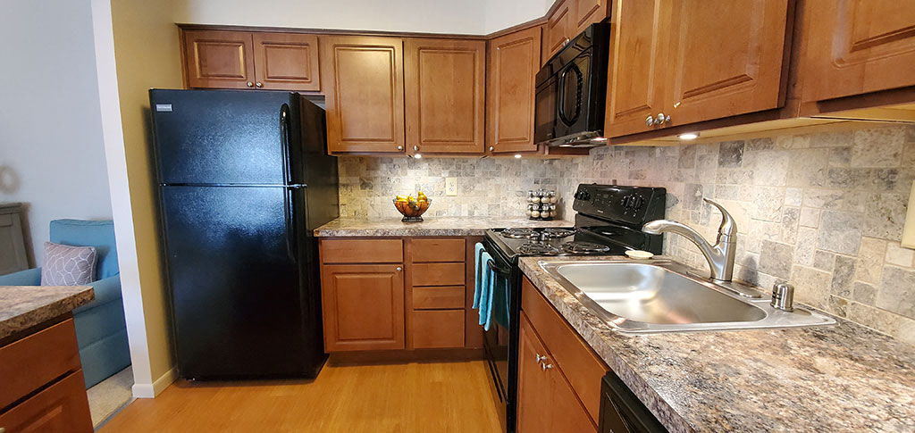 Furnished Kitchen at Hidden Woods Apartments, Glen Burnie, MD