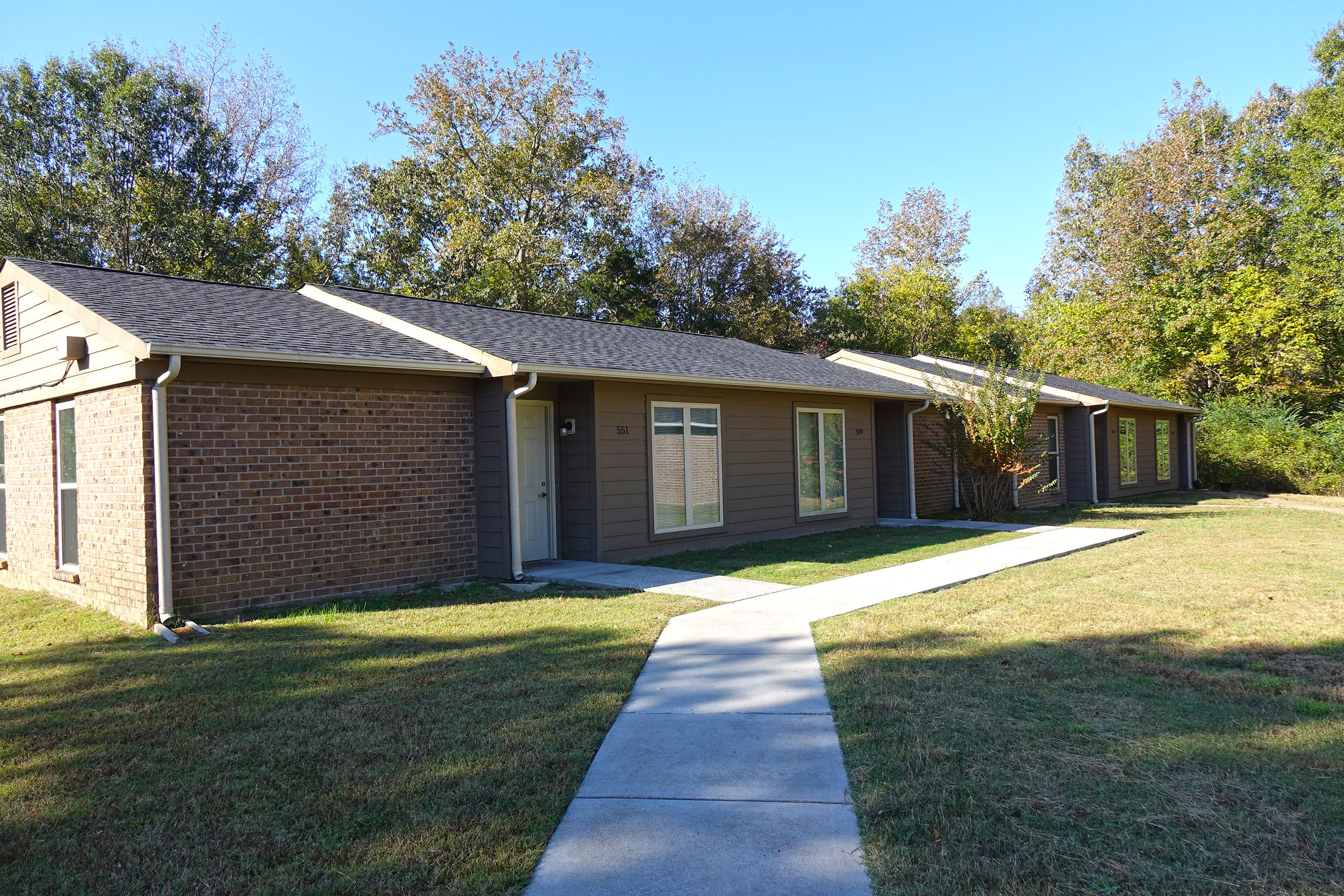 Hillcourt Apartments Apartments in Huntingdon, TN