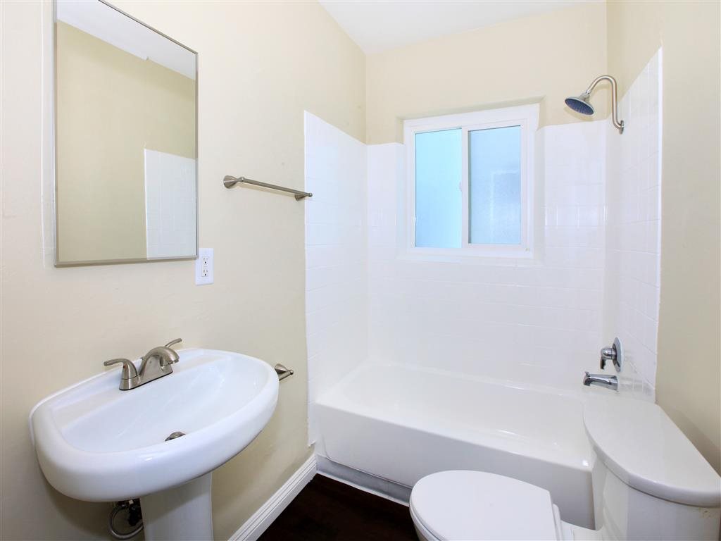 Photos and Video of Ocean Elements at Belmont Shore Apartments in Long