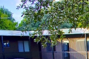 5601 Gaston The London Courtyard