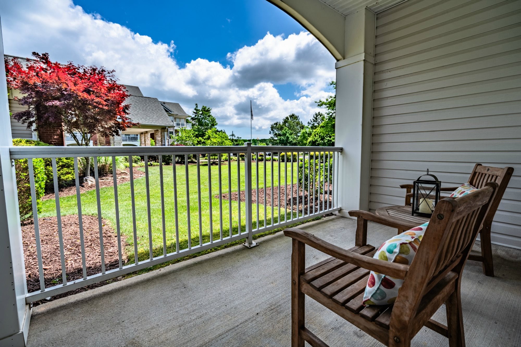 Falcon Creek Apartments in Hampton VA, 1 & 2 Bed Luxury Apartments