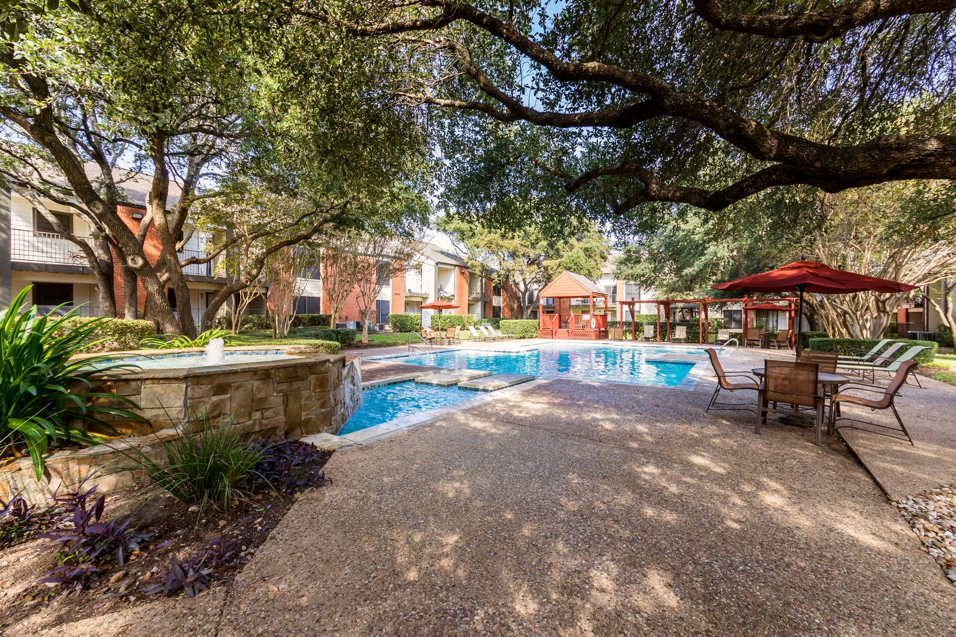 Hunters Chase Apartments In Austin Tx